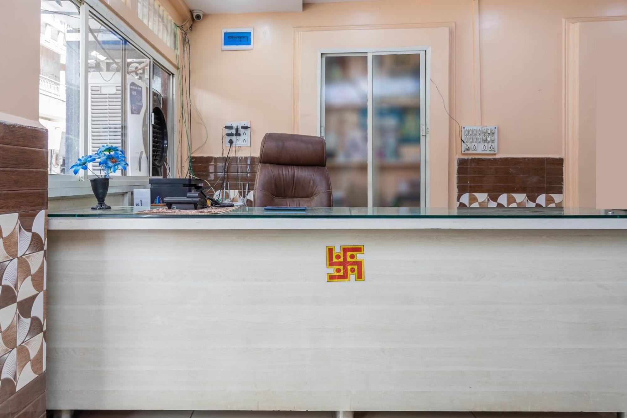 Spot On Hotel Sawera Indore Dış mekan fotoğraf